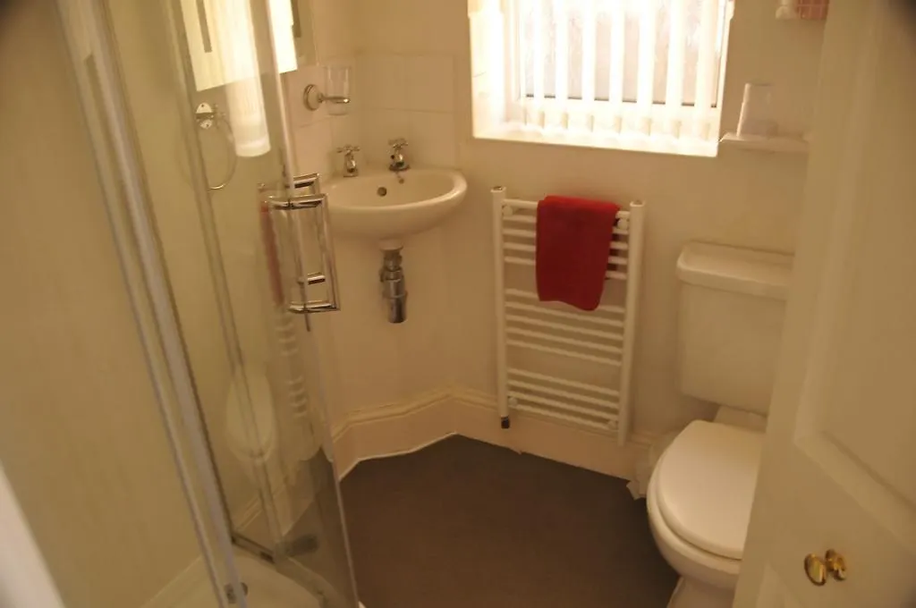 Robyn'S Guest House Room Only Scarborough United Kingdom