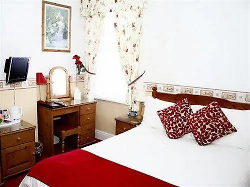 Robyn'S Guest House Room Only Scarborough